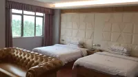Heyuan Zijin Huangchao Hotel Hotels near Heyuan Yuewang Mountain Scenic Area
