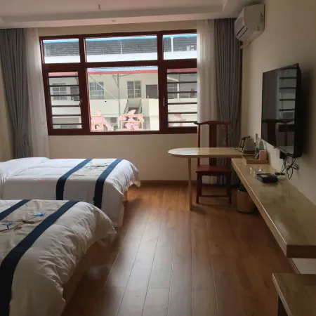 Longzhou Taida Hotel