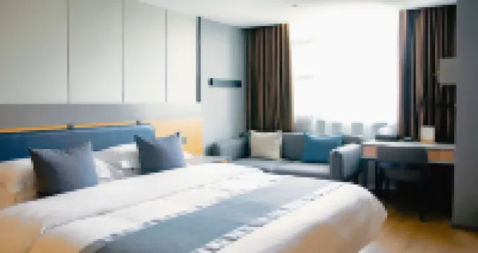 โรงแรมฟรี ลิฟวิ่ง