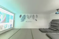 Muen LOFT Light Luxury Apartment (Qingdao North Railway Station Yongnian Road Subway Station)