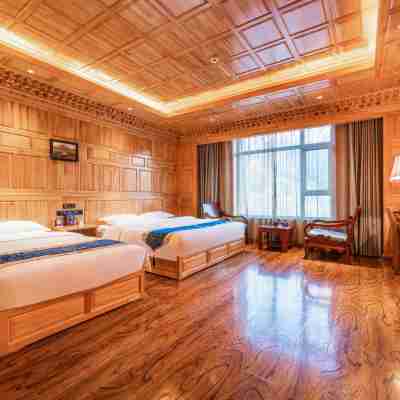 Rdzong Lhundup Hotel Rooms