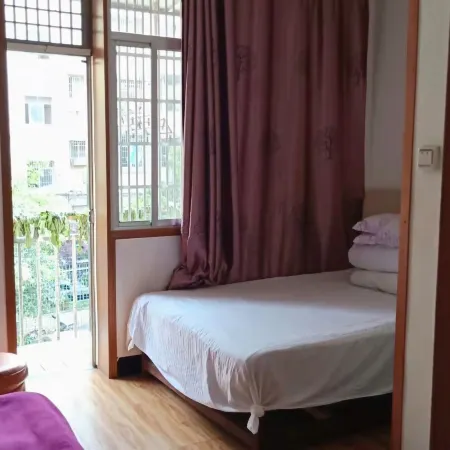 Pingjiang Hongyu Homestay