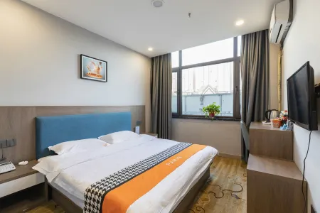 Shenyang Xingyun Business Hotel Отели рядом с достопримечательностью «Liaoning Rail Transit Vocational College New Campus»