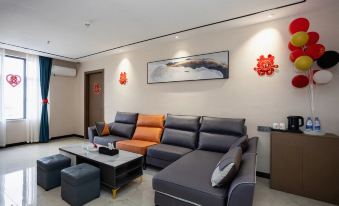 Lufeng Jintaiwan Hotel