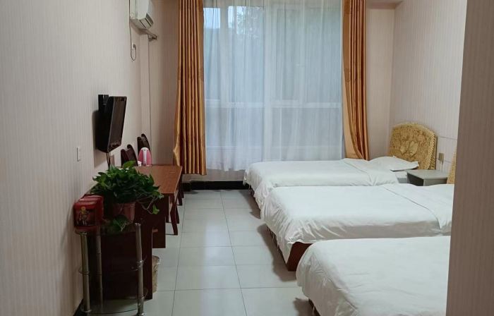 Maigeti Ruixiang Hotel