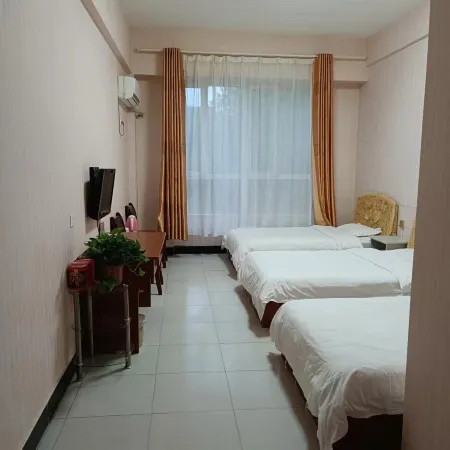 Maigeti Ruixiang Hotel