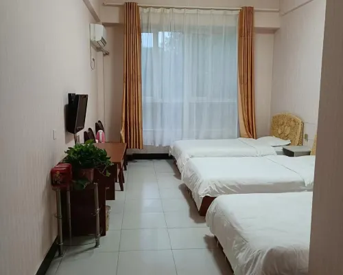 Maigeti Ruixiang Hotel Hotels in Makit County