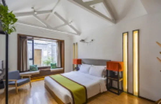 Luoyang lanshe Hotel (Luoyi ancient city store)