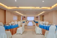 Vienna International Hotel (Hechi Tonggu)