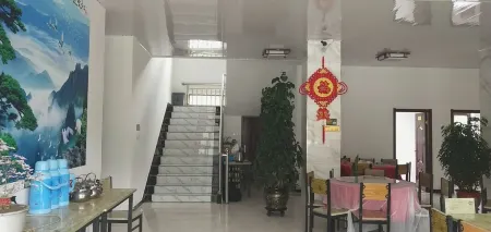 Saibei Qingyuan Chinese Inn