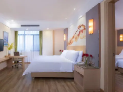 Vienna 3 Best Hotel (Jiuhuashan High-Speed Railway Station) Hotels in Qingyang