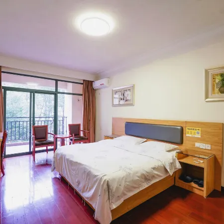 Yangguang Jiazhou Hotel