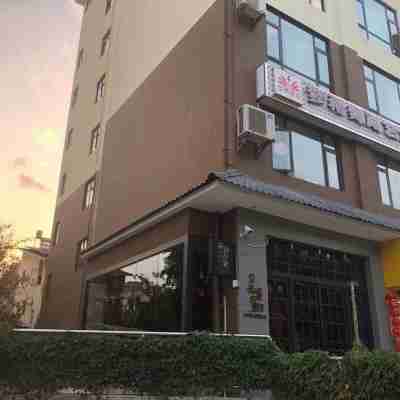 Jinghong Xinghe Homestay Hotel Exterior