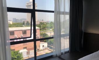 Xiamen Shengruxiahua Hotel (Aluohai Plaza Songyu Wharf Branch)