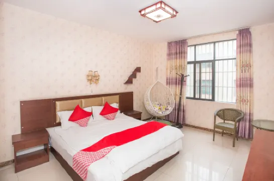 Qujing Jingshu Hotel