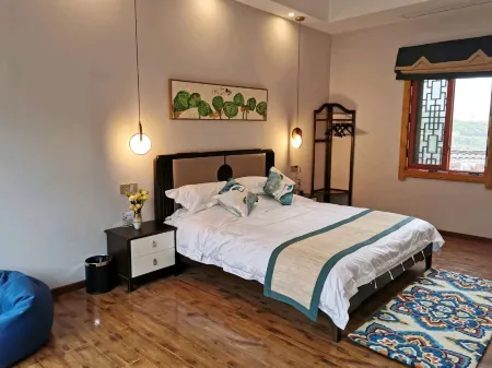 Longchang Runyuanzhuang Homestay Отели в г. Лунчан