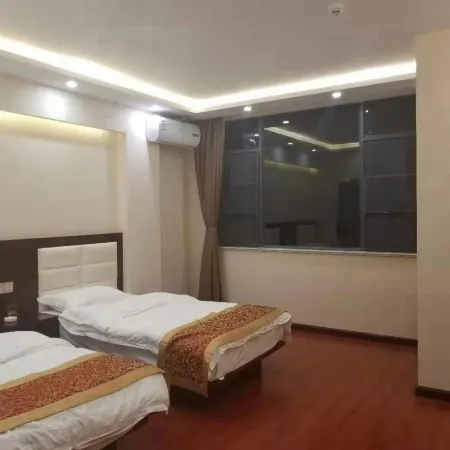 Luliang Wanhe Business Hotel