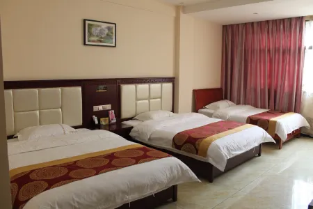 Jinquan Business Hotel Отели в г. Цзиньпин