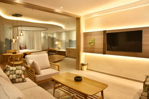 Huanghe Hotel Hotels in Hequ County