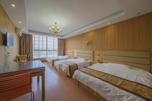 Yongzhou Hongfeng Express Business Hotel - 2-Star