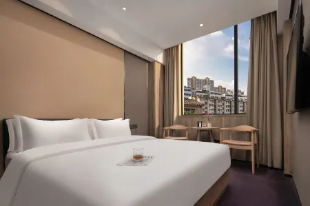 Allure Hotel