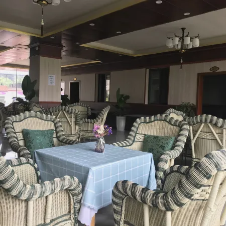 Lanyue Hotel