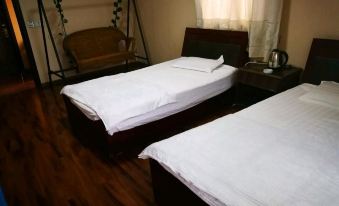 Danyang South Street Hotel