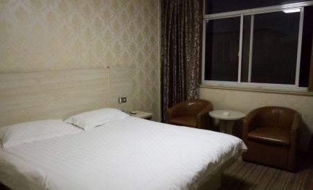 Suitetrails - Huzhou Jinxing Hotel