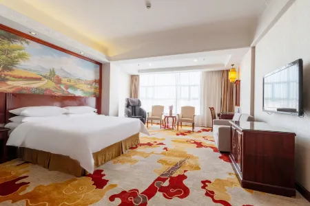 Vienna Hotel Shenzhen Longhua Qinghu Road