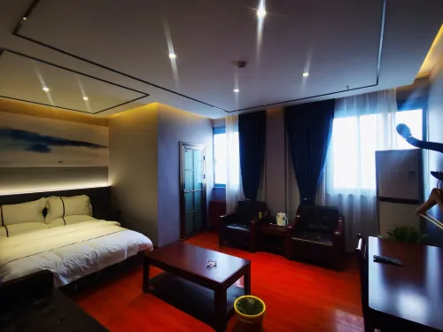 Zhixian Business Hotel