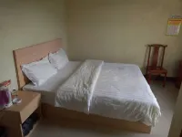 Fangchenggang Tianlong Hotel (Qinxing Road)