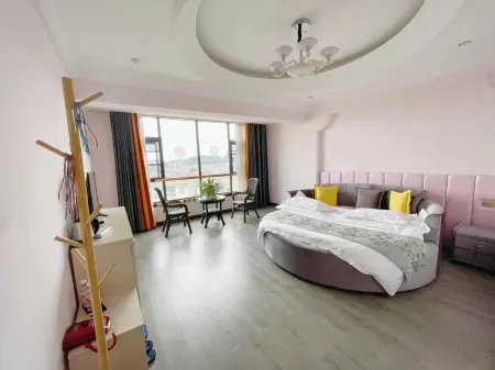 Tongren Ruijin Hotel Отели в г. Синьхуан