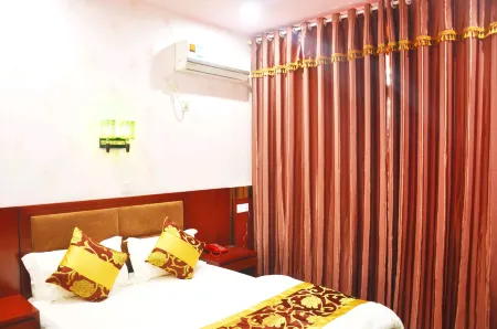 Shun Du Business Hotel Отели рядом с достопримечательностью «Anhui Tiantaishan Forest Park»