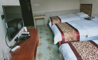 Dongkou Phoenix Hotel