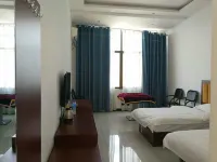 Honghe County Jingyue Hotel