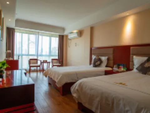 Qinyuan Holiday Hotel (Chizhou High-speed Railway Station) Hotels in Chizhou