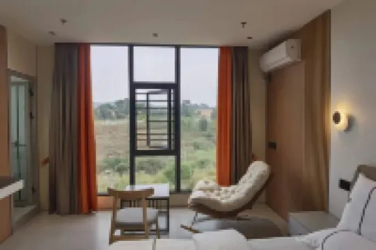 Yuncheng Bilanxuan Hotel