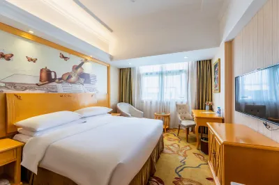 Vienna Hotel (Yiyang Branch) Hotels in Yiyang County