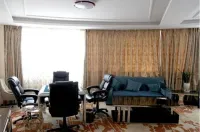 Huatai Yanyuan Hotel