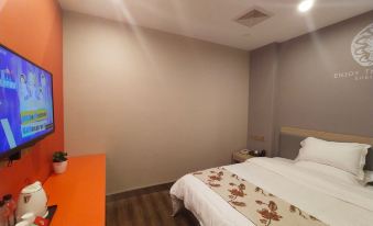 Lotto Hotel (Shanghai University Branch)
