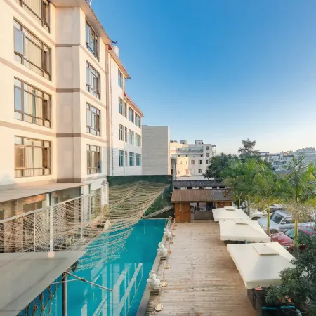Tianhe Holiday Hotel