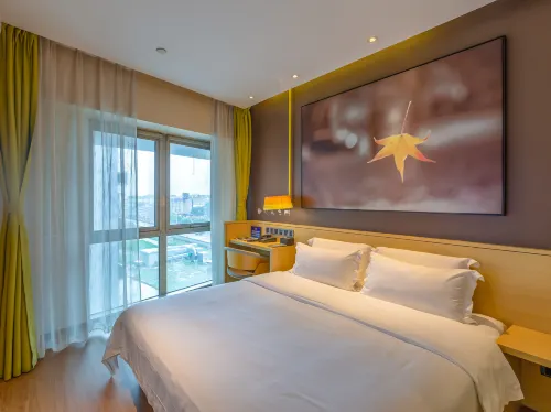 U Hotel