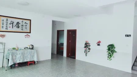 Zhanggu Yingxuan Homestay Отели рядом с достопримечательностью «Zhang Guying Village»