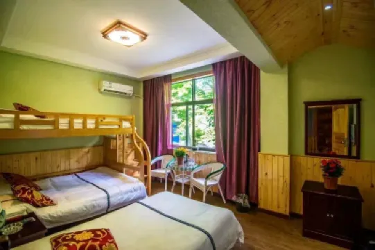 Qinglian Hotel, Lushan Hotels in 