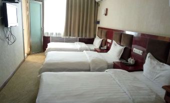 Yongchang Ruiyi Business Hotel