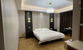 Danyang Binjiang Business Hotel