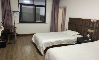 Linhai Yiyi Hotel