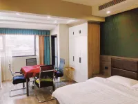 Zhenghong Hotel Quxian