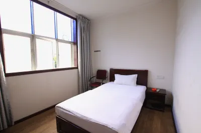 Santai Guilin Inn