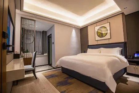 Meiju Hotel Отели рядом с достопримечательностью «Yao Family Courtyard in Taiyuan, Shanxi»